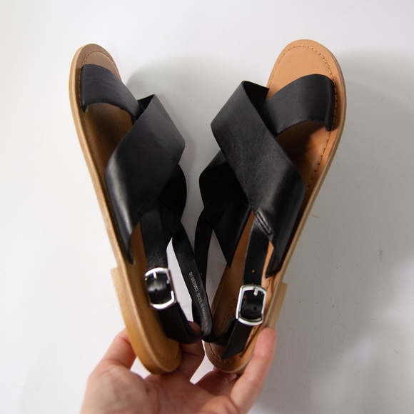 ASOS Sandals in Black Vegan Faux Leather Criss Cross Backstrap - Picture 9 of 9